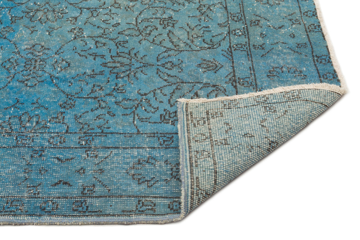 Turquoise  Over Dyed Vintage Rug 5&#39;5&#39;&#39; x 9&#39;2&#39;&#39; ft 164 x 280 cm