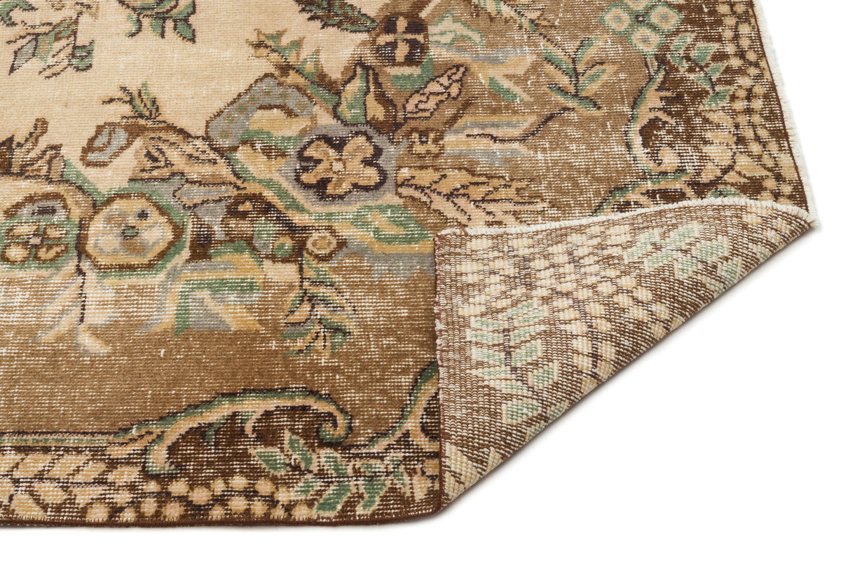 Naturel Over Dyed Vintage Rug 5&#39;8&#39;&#39; x 9&#39;1&#39;&#39; ft 173 x 278 cm