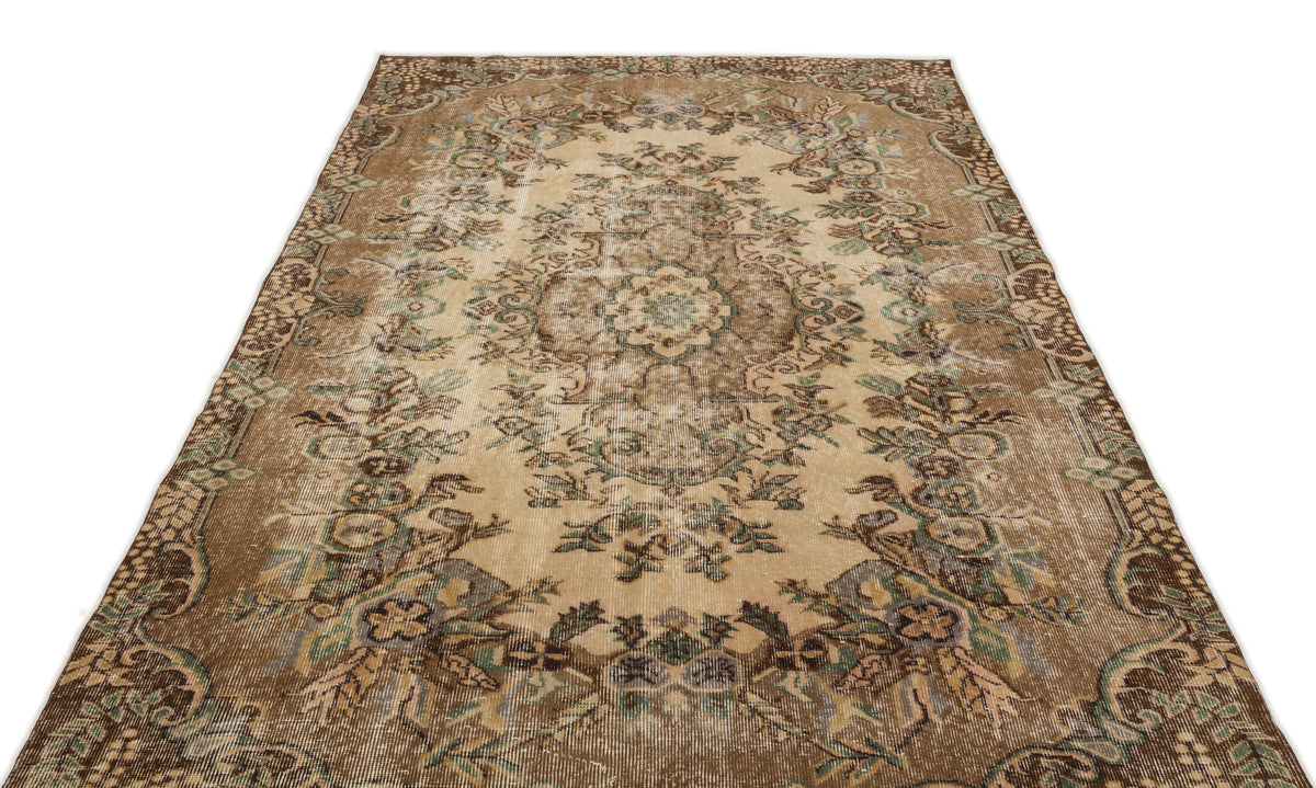 Naturel Over Dyed Vintage Rug 5&#39;8&#39;&#39; x 9&#39;1&#39;&#39; ft 173 x 278 cm