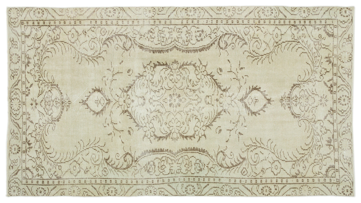 Beige Over Dyed Vintage Rug 4&#39;11&#39;&#39; x 8&#39;12&#39;&#39; ft 150 x 274 cm