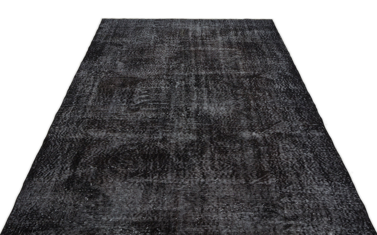 Black Over Dyed Vintage Rug 5&#39;6&#39;&#39; x 9&#39;4&#39;&#39; ft 168 x 285 cm