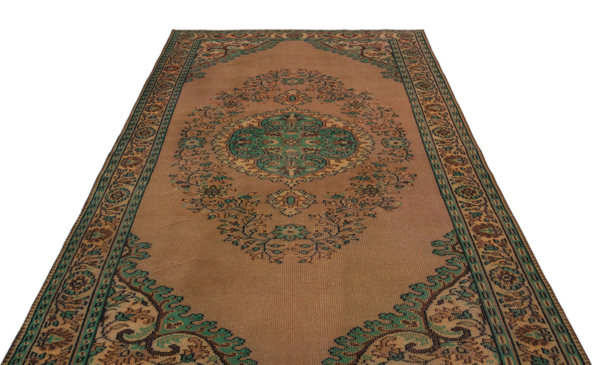 Naturel Over Dyed Vintage Rug 5&#39;9&#39;&#39; x 9&#39;5&#39;&#39; ft 176 x 288 cm