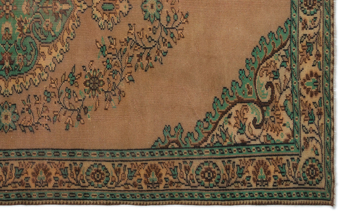 Naturel Over Dyed Vintage Rug 5&#39;9&#39;&#39; x 9&#39;5&#39;&#39; ft 176 x 288 cm