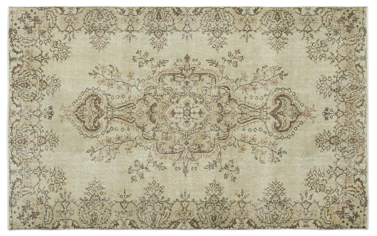 Beige Over Dyed Vintage Rug 5&#39;5&#39;&#39; x 8&#39;10&#39;&#39; ft 164 x 269 cm