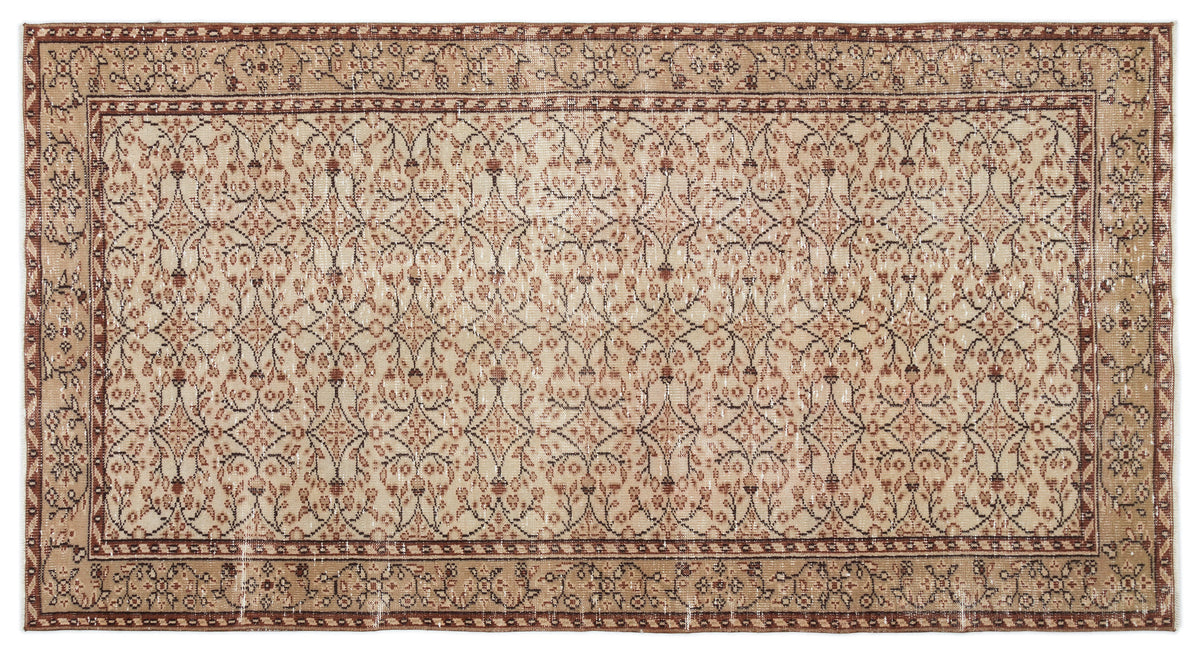 Beige Over Dyed Vintage Rug 4&#39;10&#39;&#39; x 8&#39;8&#39;&#39; ft 148 x 263 cm