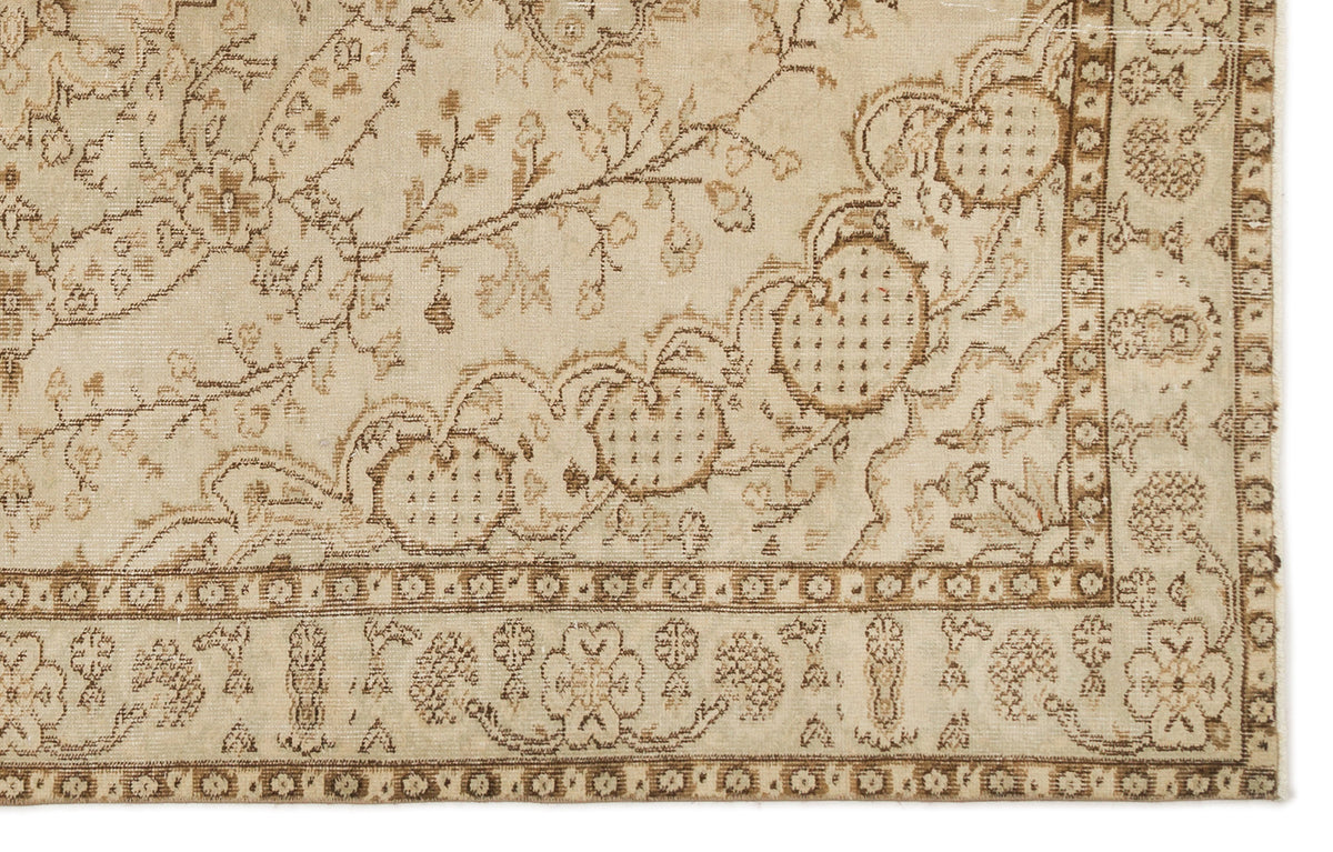 Beige Over Dyed Vintage Rug 5&#39;8&#39;&#39; x 8&#39;10&#39;&#39; ft 172 x 268 cm