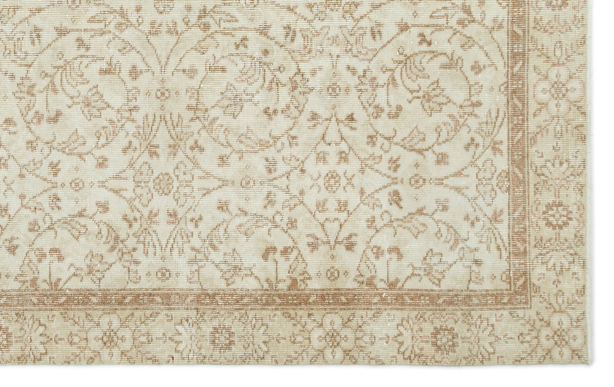 Beige Over Dyed Vintage Rug 5&#39;7&#39;&#39; x 9&#39;3&#39;&#39; ft 170 x 281 cm