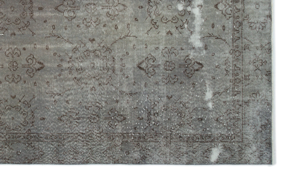 Gray Over Dyed Vintage Rug 5&#39;8&#39;&#39; x 9&#39;5&#39;&#39; ft 172 x 286 cm