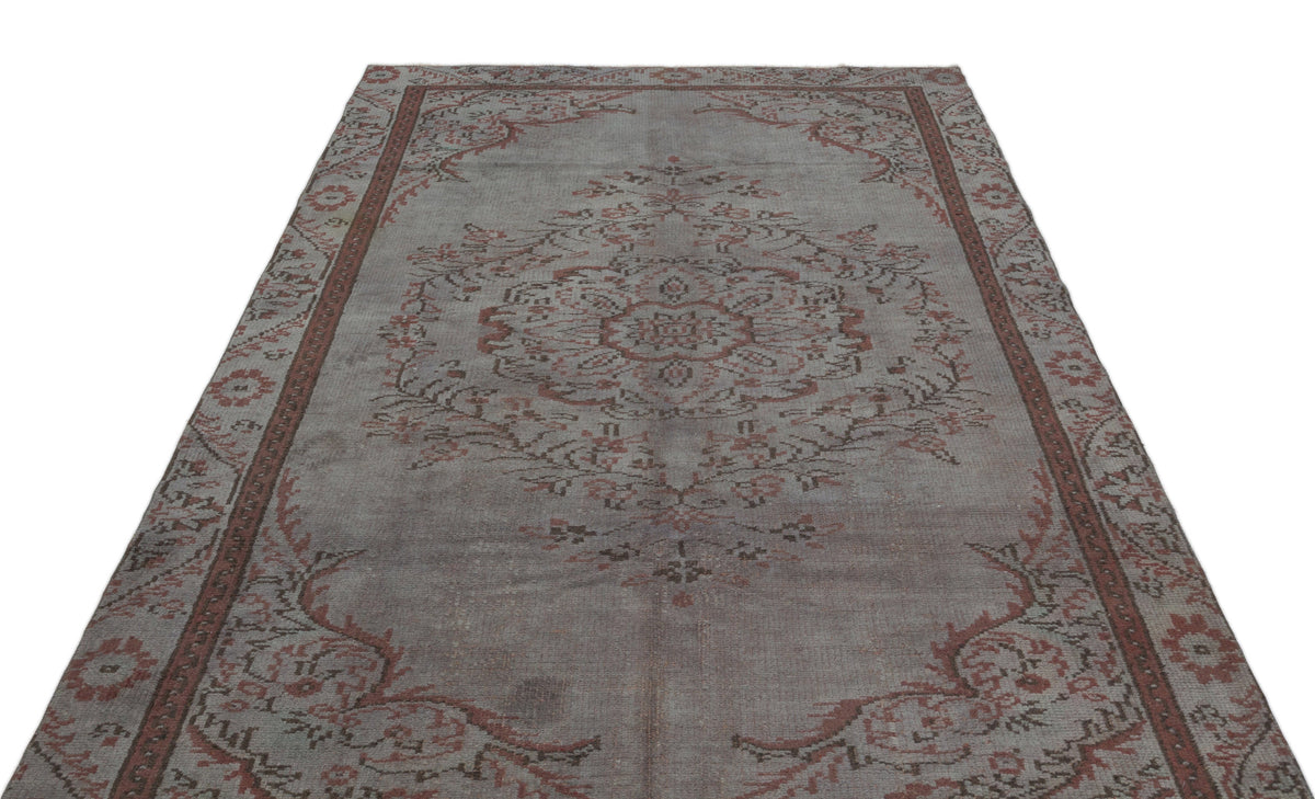 Gray Over Dyed Vintage Rug 5&#39;3&#39;&#39; x 8&#39;5&#39;&#39; ft 161 x 257 cm