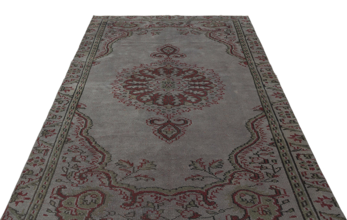 Gray Over Dyed Vintage Rug 5&#39;3&#39;&#39; x 8&#39;8&#39;&#39; ft 160 x 263 cm