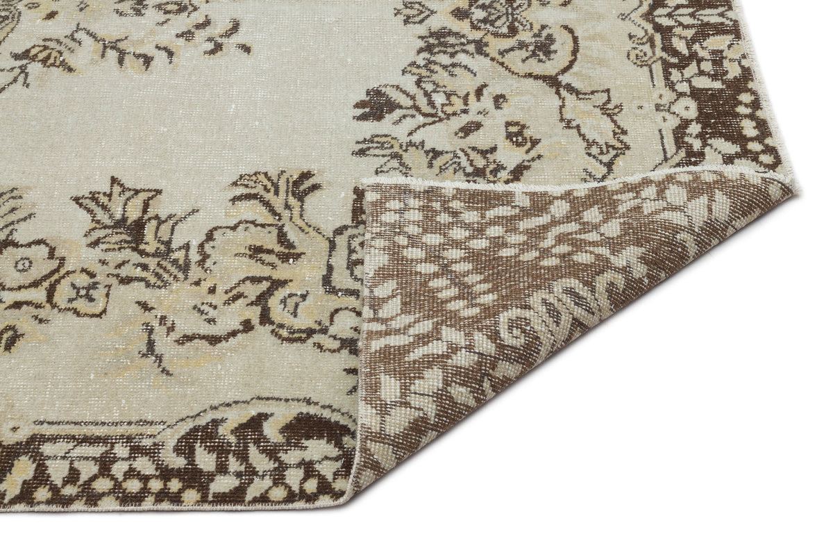 Beige Over Dyed Vintage Rug 5&#39;6&#39;&#39; x 9&#39;4&#39;&#39; ft 168 x 285 cm