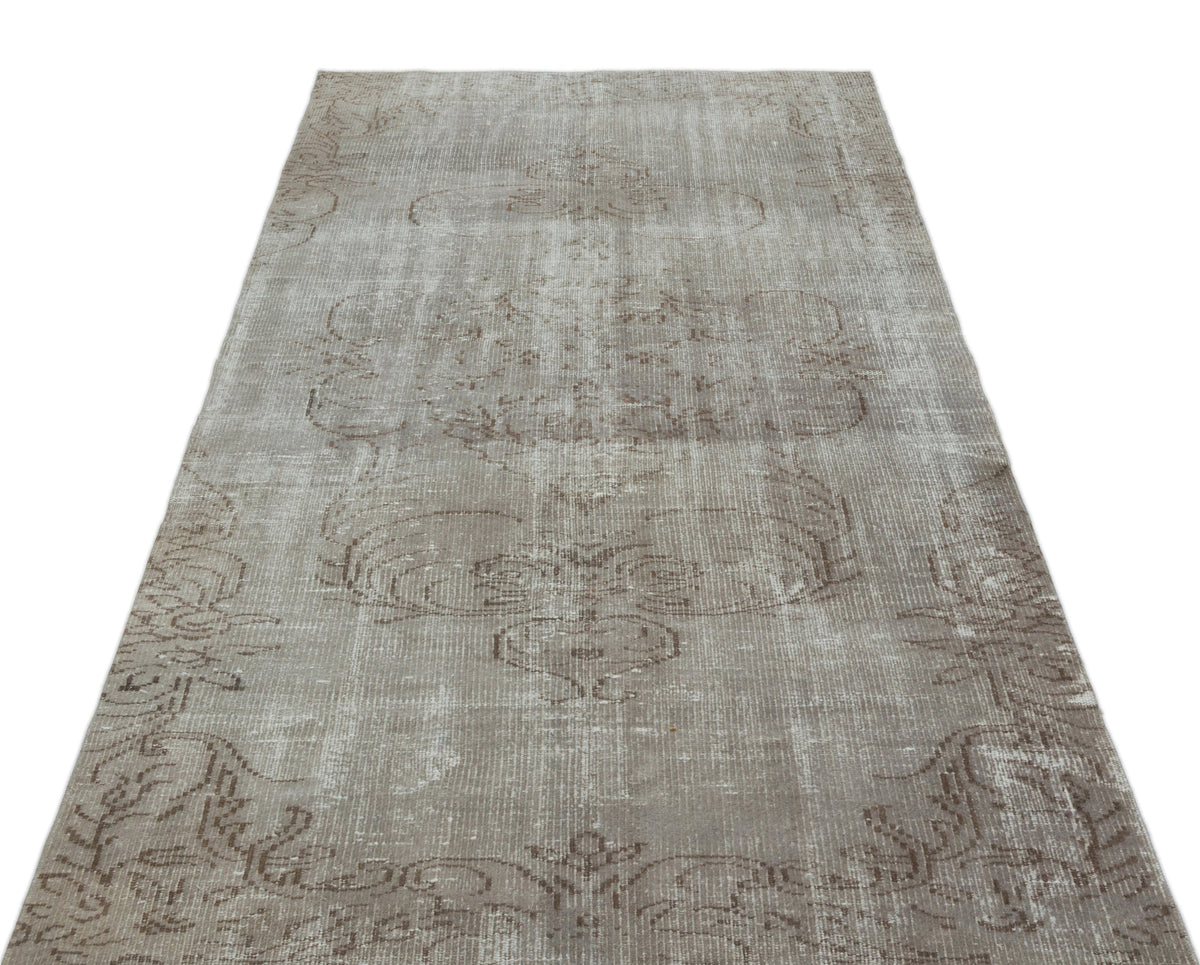 Gray Over Dyed Vintage Rug 4&#39;2&#39;&#39; x 8&#39;2&#39;&#39; ft 126 x 250 cm