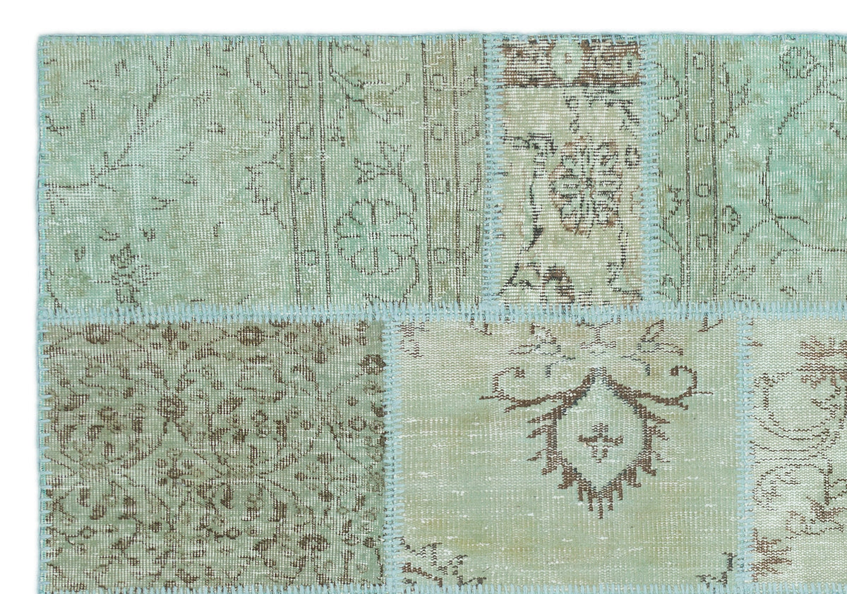 Green Over Dyed Patchwork Unique Rug 5&#39;3&#39;&#39; x 7&#39;7&#39;&#39; ft 160 x 232 cm