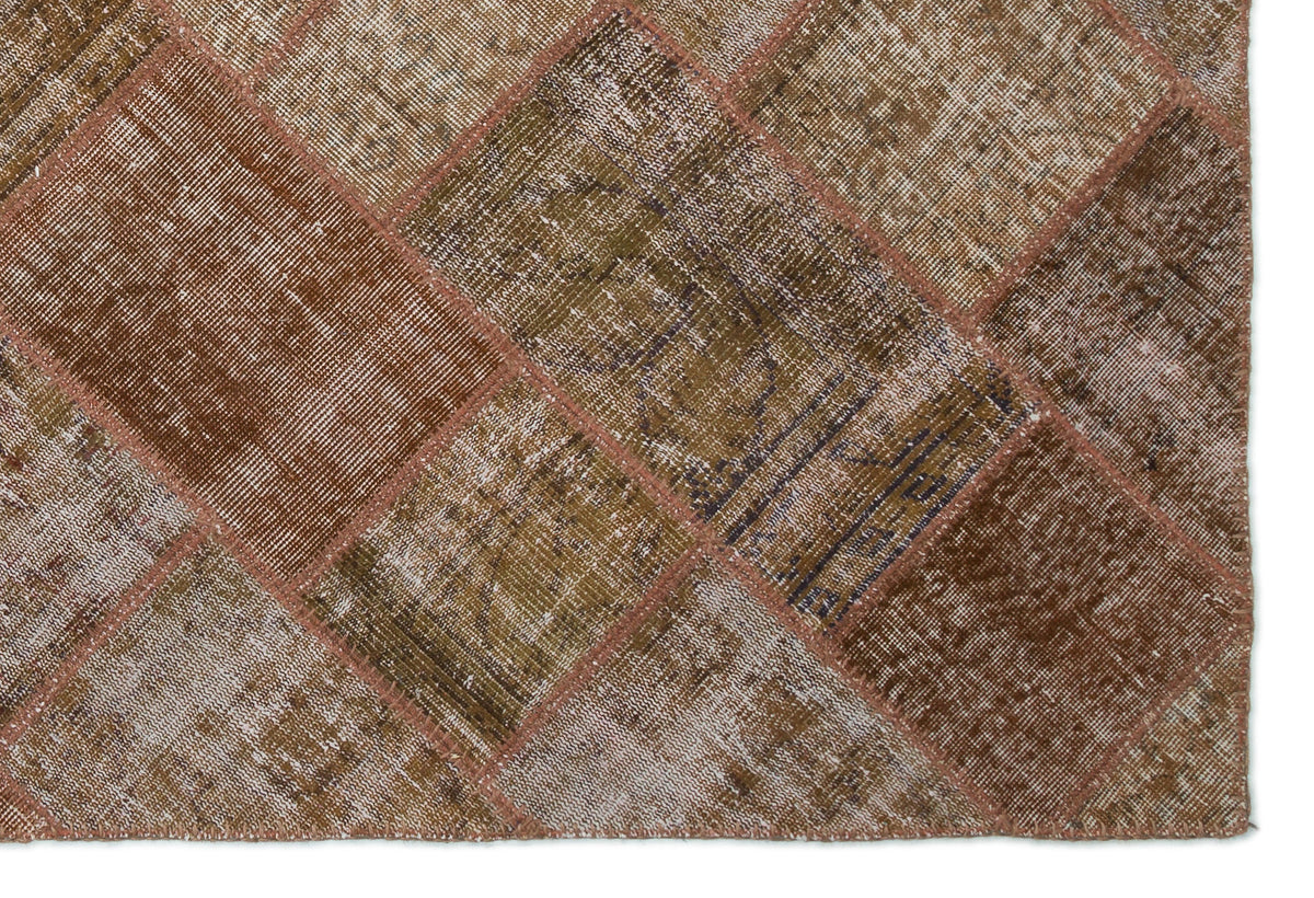 Brown Over Dyed Patchwork Unique Rug 5&#39;2&#39;&#39; x 7&#39;7&#39;&#39; ft 157 x 232 cm
