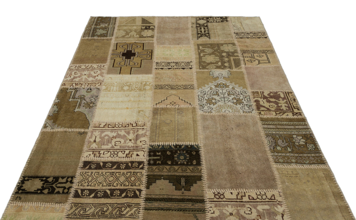 Anatolia Over Dyed Patchwork Unique Rug 5&#39;3&#39;&#39; x 7&#39;7&#39;&#39; ft 160 x 230 cm