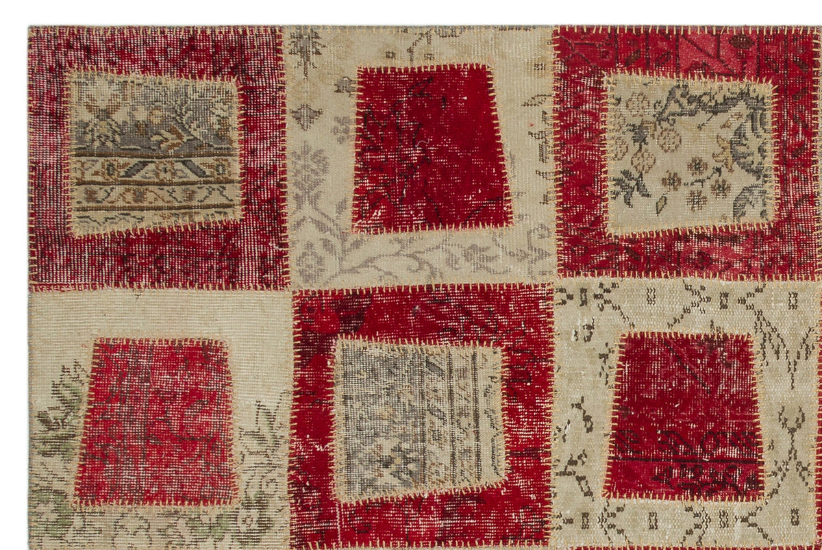 Red Over Dyed Patchwork Unique Rug 5&#39;3&#39;&#39; x 7&#39;8&#39;&#39; ft 160 x 233 cm