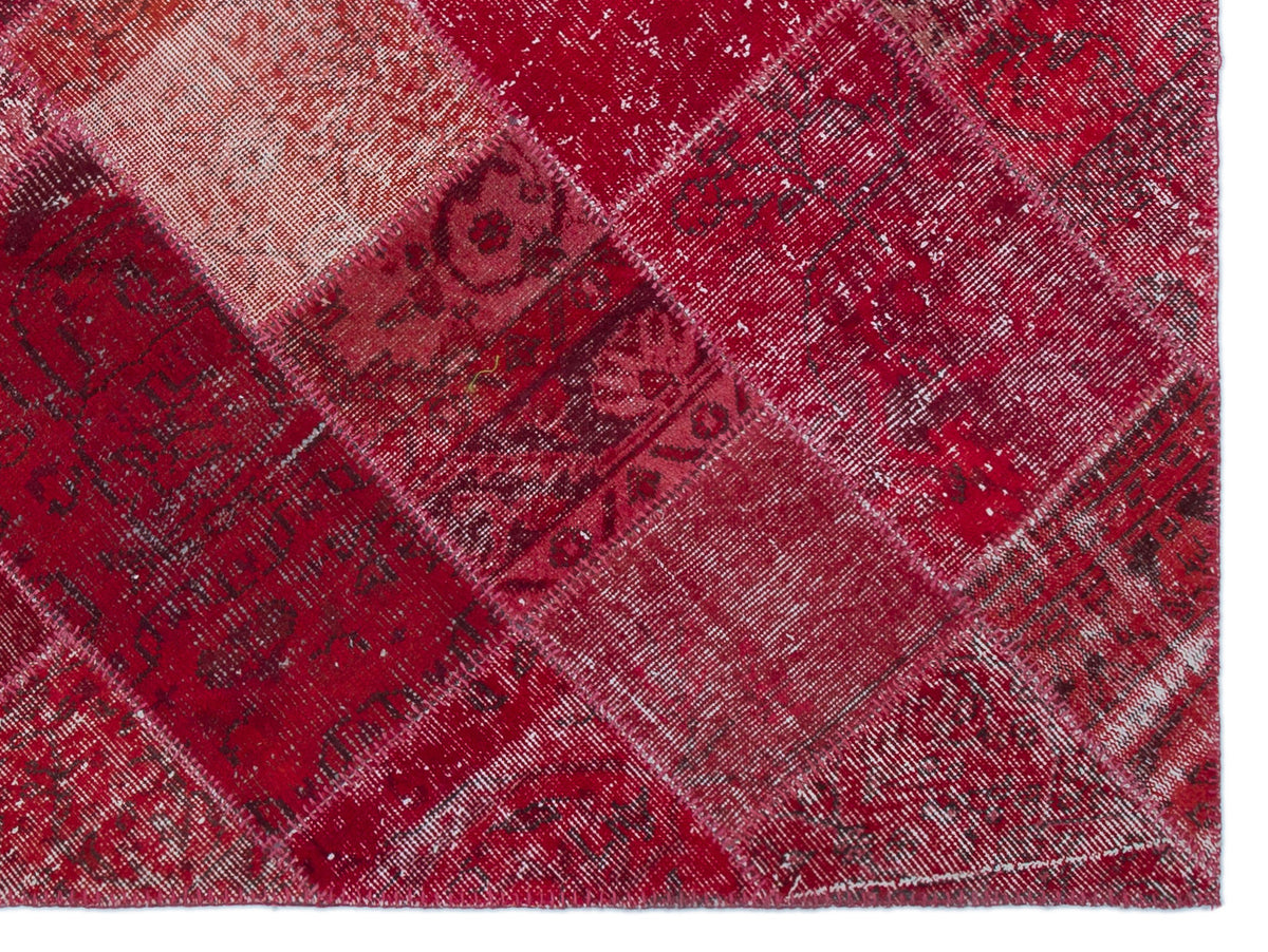 Red Over Dyed Patchwork Unique Rug 5&#39;3&#39;&#39; x 7&#39;7&#39;&#39; ft 160 x 230 cm