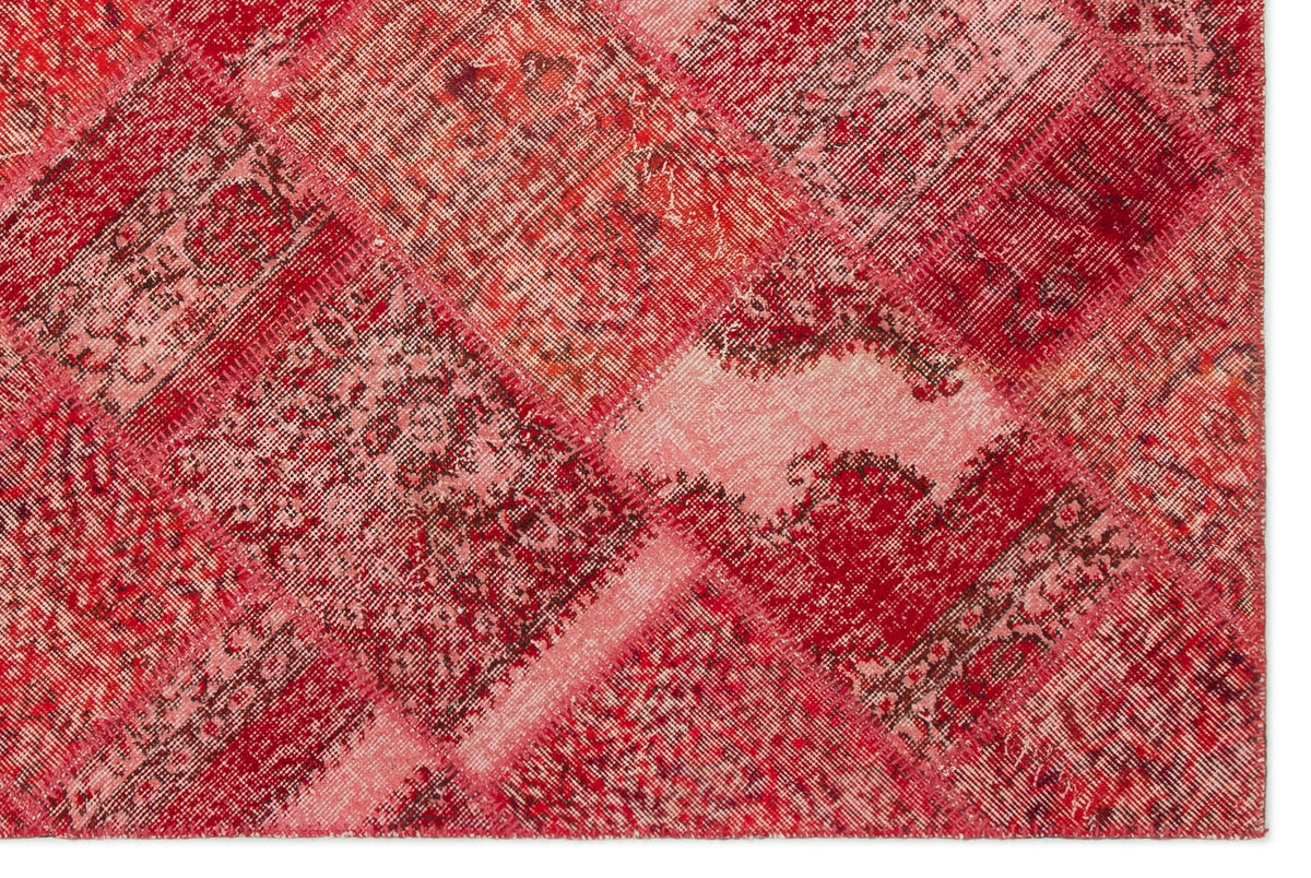 Red Over Dyed Patchwork Unique Rug 5&#39;3&#39;&#39; x 7&#39;7&#39;&#39; ft 160 x 230 cm