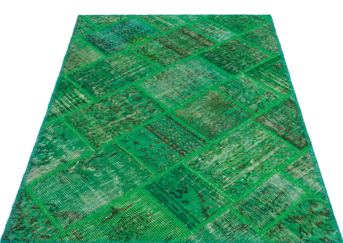 Green Over Dyed Patchwork Unique Rug 3&#39;11&#39;&#39; x 5&#39;11&#39;&#39; ft 120 x 180 cm