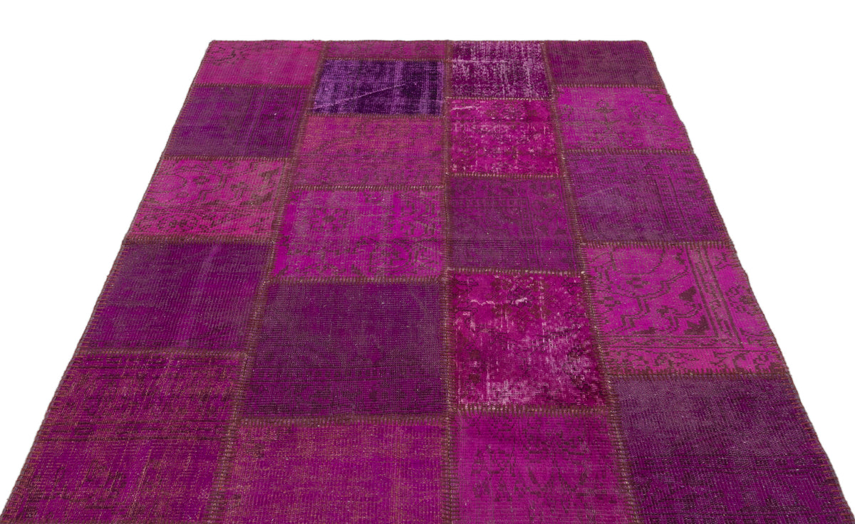 Fuchsia Over Dyed Patchwork Unique Rug 5&#39;3&#39;&#39; x 7&#39;7&#39;&#39; ft 160 x 230 cm