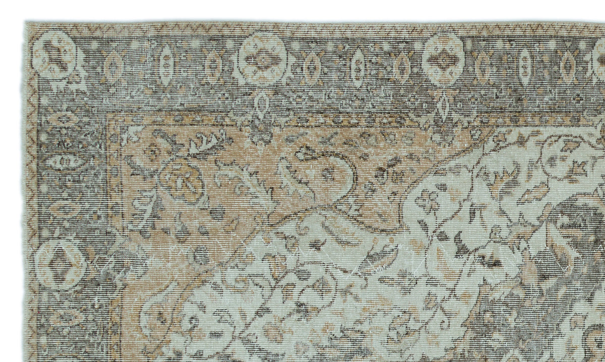 Beige Over Dyed Vintage Rug 5&#39;8&#39;&#39; x 9&#39;5&#39;&#39; ft 172 x 288 cm