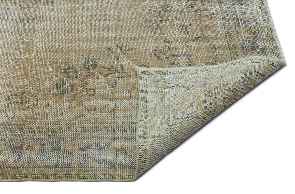 Beige Over Dyed Vintage Rug 5&#39;8&#39;&#39; x 9&#39;7&#39;&#39; ft 172 x 292 cm