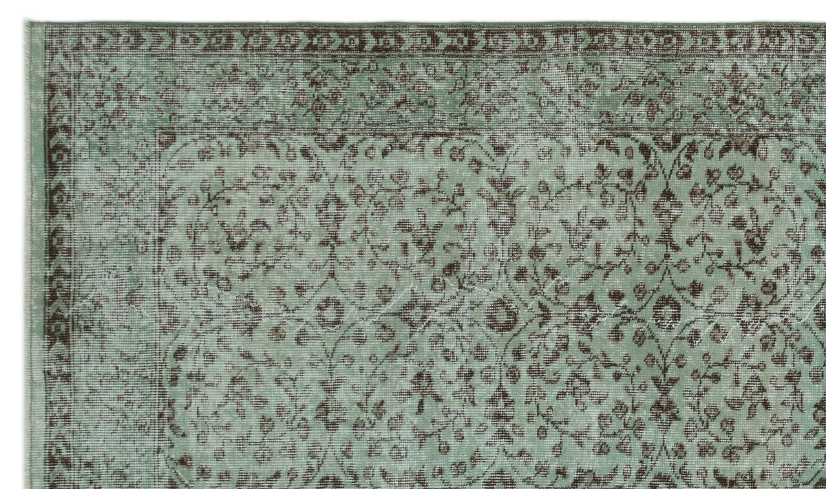 Green Over Dyed Vintage Rug 5&#39;8&#39;&#39; x 9&#39;7&#39;&#39; ft 173 x 293 cm