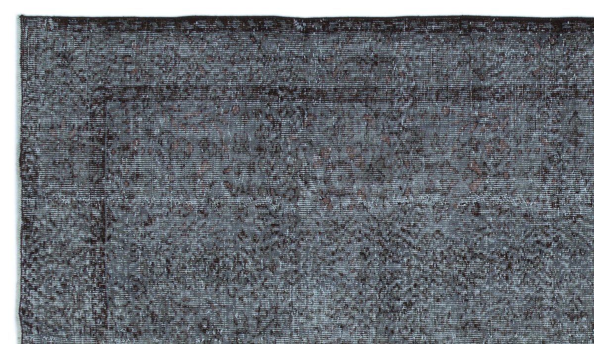 Gray Over Dyed Vintage Rug 5&#39;6&#39;&#39; x 9&#39;8&#39;&#39; ft 168 x 295 cm