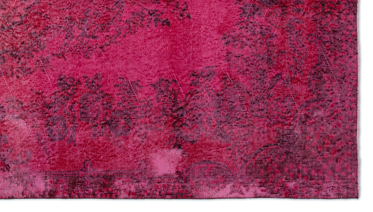 Red Over Dyed Vintage Rug 5&#39;5&#39;&#39; x 9&#39;7&#39;&#39; ft 164 x 292 cm