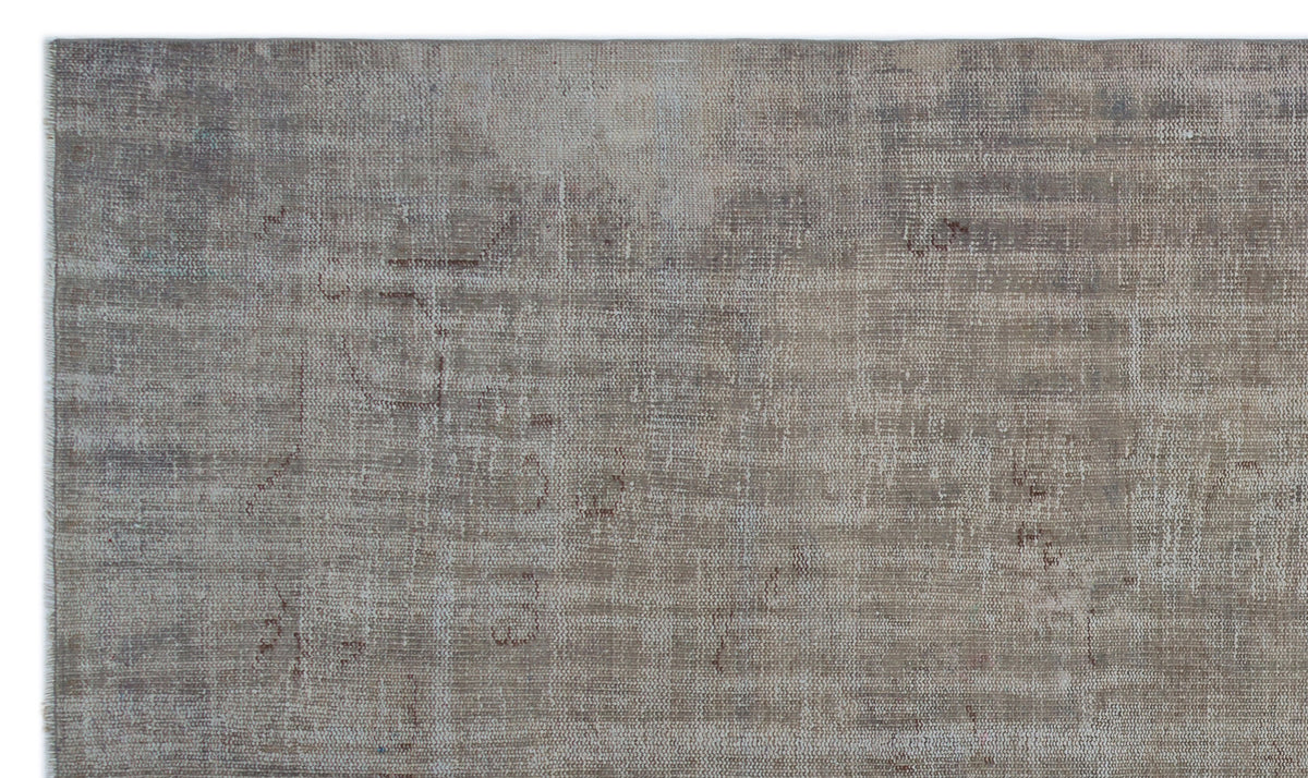 Gray Over Dyed Vintage Rug 5&#39;7&#39;&#39; x 9&#39;8&#39;&#39; ft 171 x 295 cm