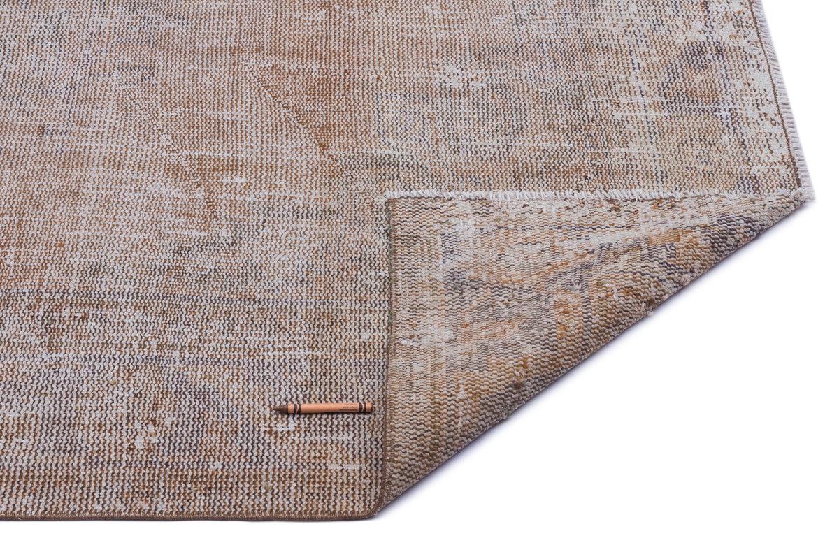 Brown Over Dyed Vintage Rug 5&#39;7&#39;&#39; x 9&#39;0&#39;&#39; ft 170 x 275 cm
