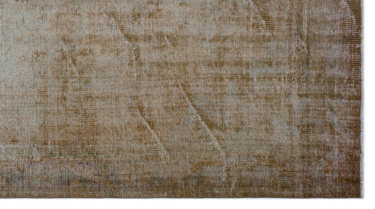 Brown Over Dyed Vintage Rug 5&#39;6&#39;&#39; x 10&#39;0&#39;&#39; ft 168 x 305 cm