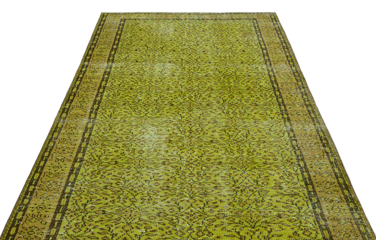 Green Over Dyed Vintage Rug 5&#39;4&#39;&#39; x 9&#39;1&#39;&#39; ft 163 x 278 cm
