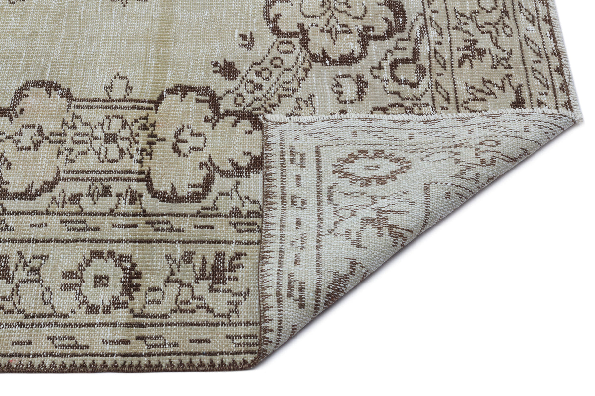 Beige Over Dyed Vintage Rug 5&#39;1&#39;&#39; x 8&#39;11&#39;&#39; ft 156 x 271 cm