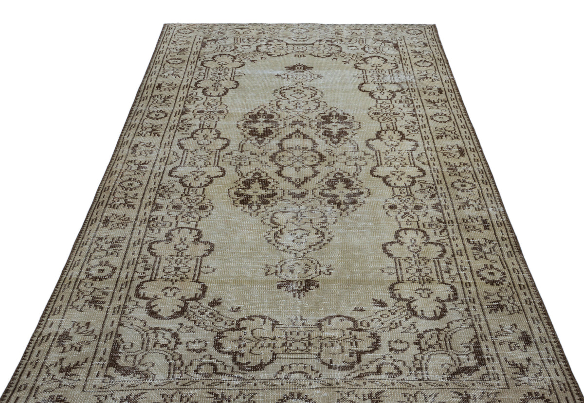 Beige Over Dyed Vintage Rug 5&#39;1&#39;&#39; x 8&#39;11&#39;&#39; ft 156 x 271 cm
