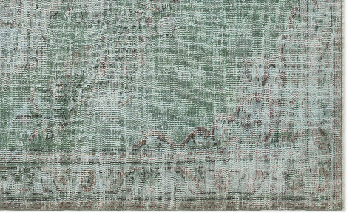 Green Over Dyed Vintage Rug 5&#39;5&#39;&#39; x 8&#39;11&#39;&#39; ft 165 x 272 cm