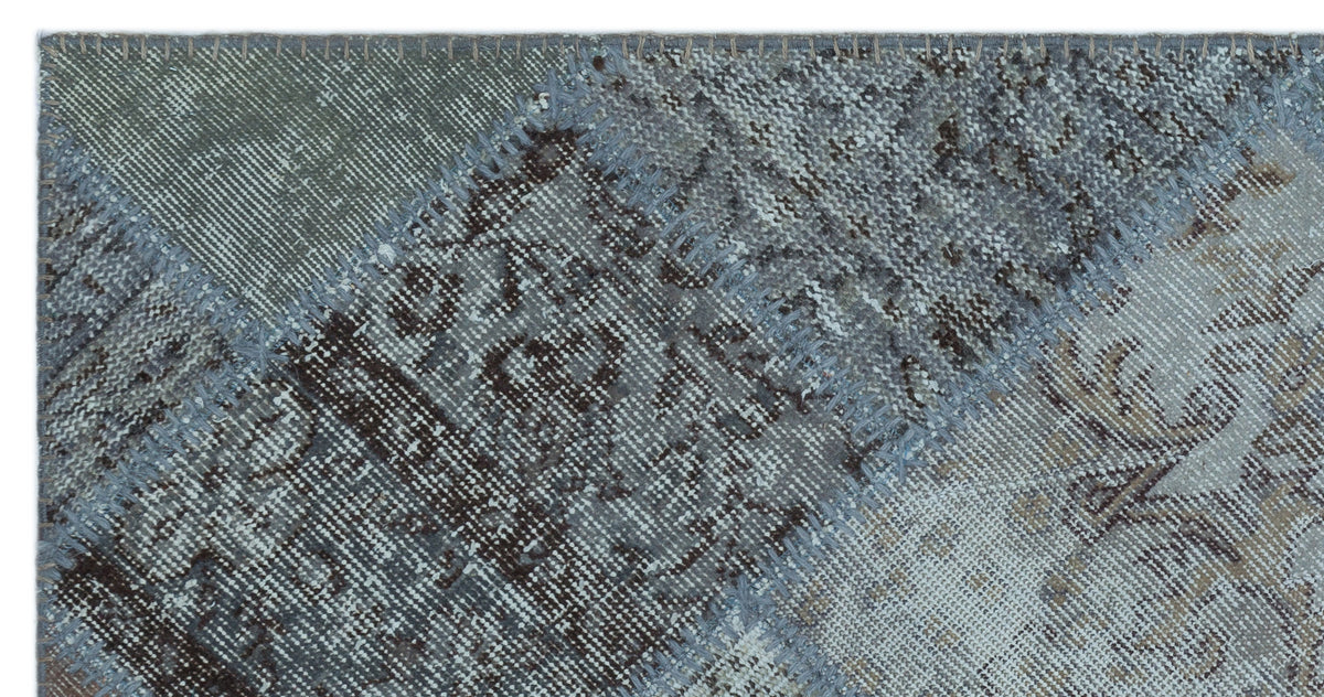 Blue Over Dyed Patchwork Unique Rug 2&#39;7&#39;&#39; x 4&#39;11&#39;&#39; ft 80 x 150 cm