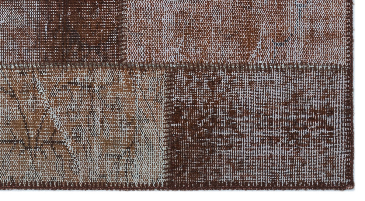 Brown Over Dyed Patchwork Unique Rug 2&#39;7&#39;&#39; x 4&#39;11&#39;&#39; ft 80 x 150 cm
