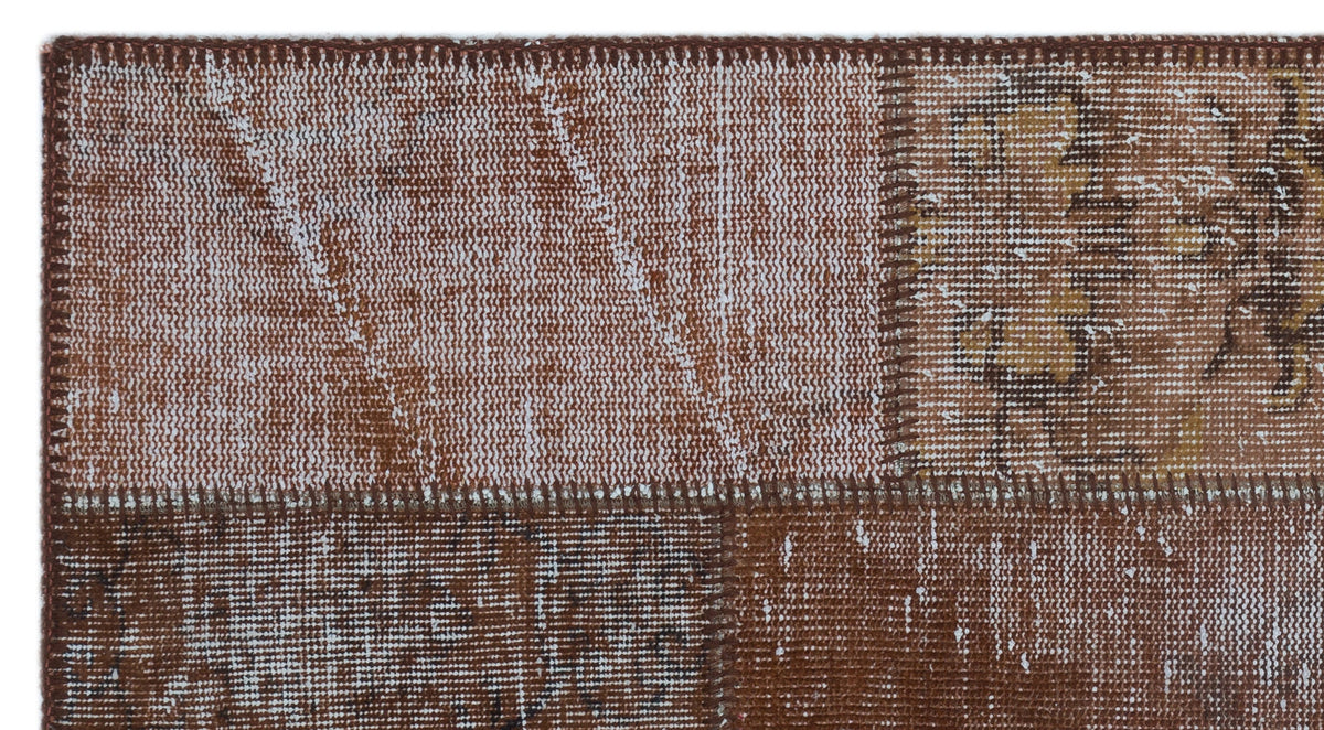 Brown Over Dyed Patchwork Unique Rug 2&#39;7&#39;&#39; x 4&#39;11&#39;&#39; ft 80 x 150 cm
