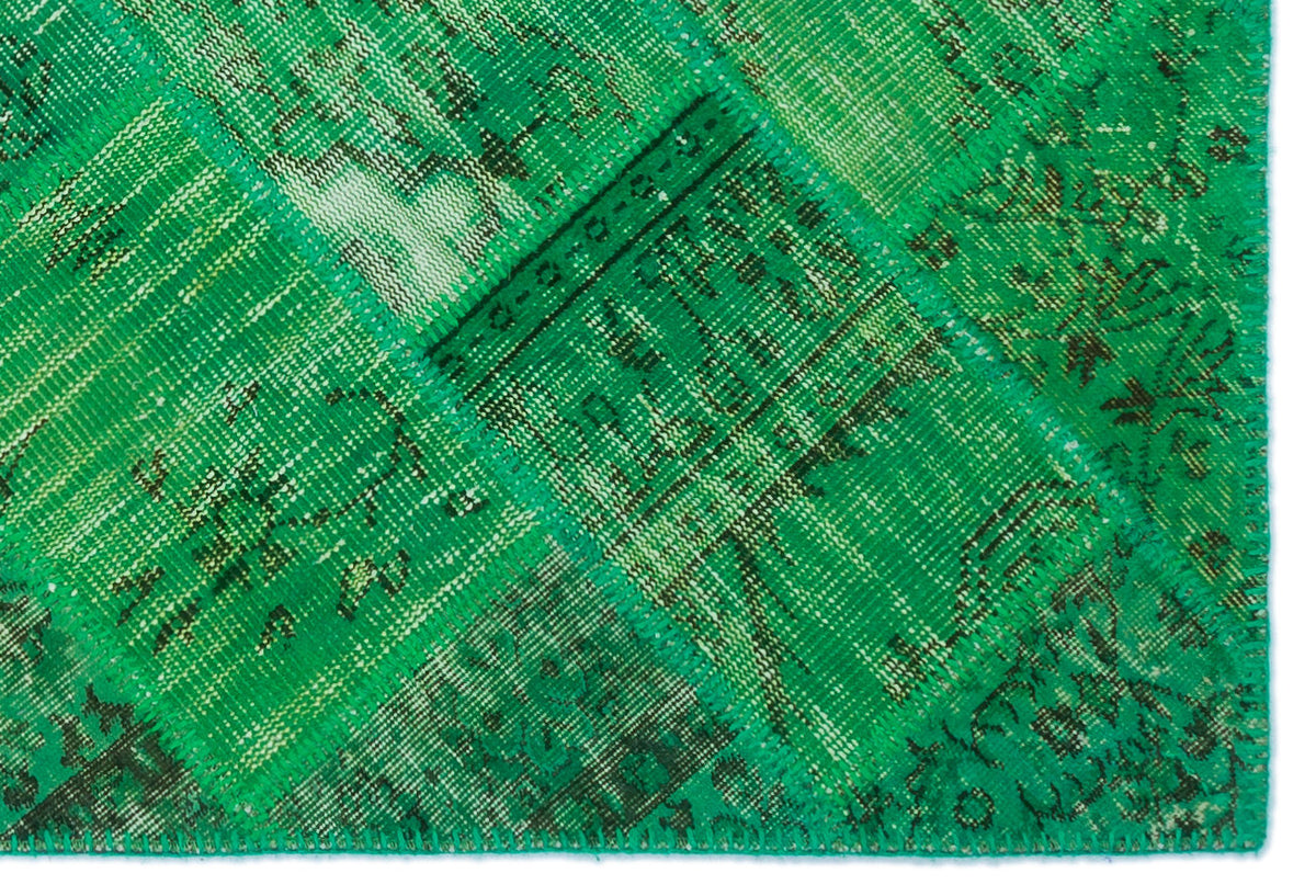 Green Over Dyed Patchwork Unique Rug 3&#39;11&#39;&#39; x 5&#39;11&#39;&#39; ft 120 x 180 cm