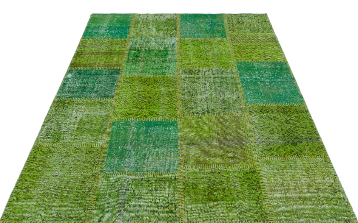 Green Over Dyed Patchwork Unique Rug 5&#39;3&#39;&#39; x 7&#39;7&#39;&#39; ft 160 x 230 cm