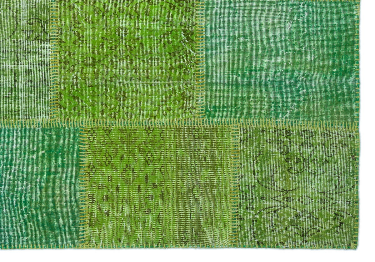 Green Over Dyed Patchwork Unique Rug 5&#39;3&#39;&#39; x 7&#39;7&#39;&#39; ft 160 x 230 cm