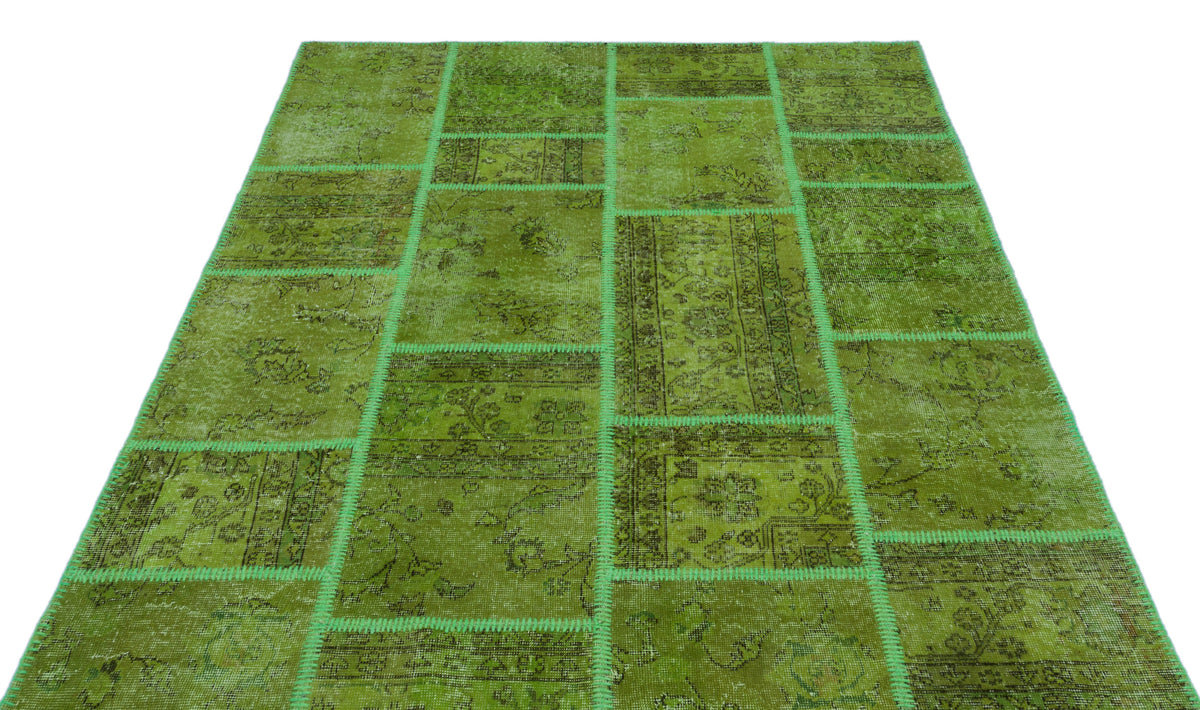 Green Over Dyed Patchwork Unique Rug 5&#39;3&#39;&#39; x 7&#39;7&#39;&#39; ft 160 x 230 cm