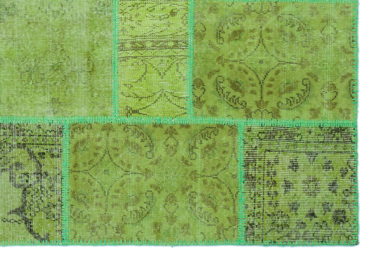 Green Over Dyed Patchwork Unique Rug 5&#39;3&#39;&#39; x 7&#39;7&#39;&#39; ft 160 x 230 cm