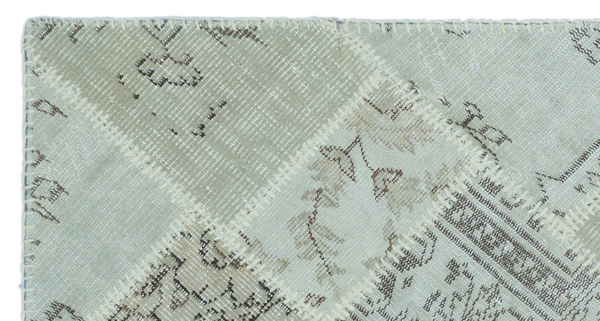 Beige Over Dyed Patchwork Unique Rug 2&#39;7&#39;&#39; x 4&#39;11&#39;&#39; ft 80 x 150 cm