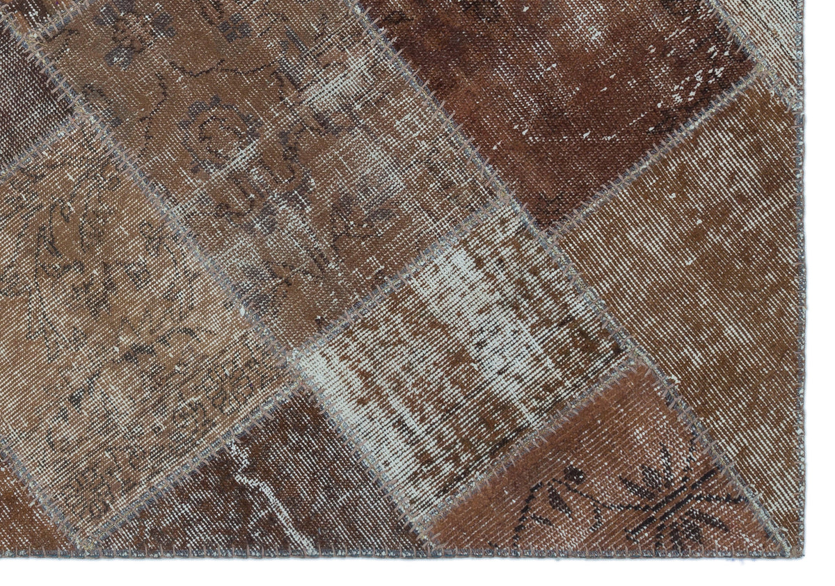 Brown Over Dyed Patchwork Unique Rug 3&#39;11&#39;&#39; x 5&#39;11&#39;&#39; ft 120 x 180 cm