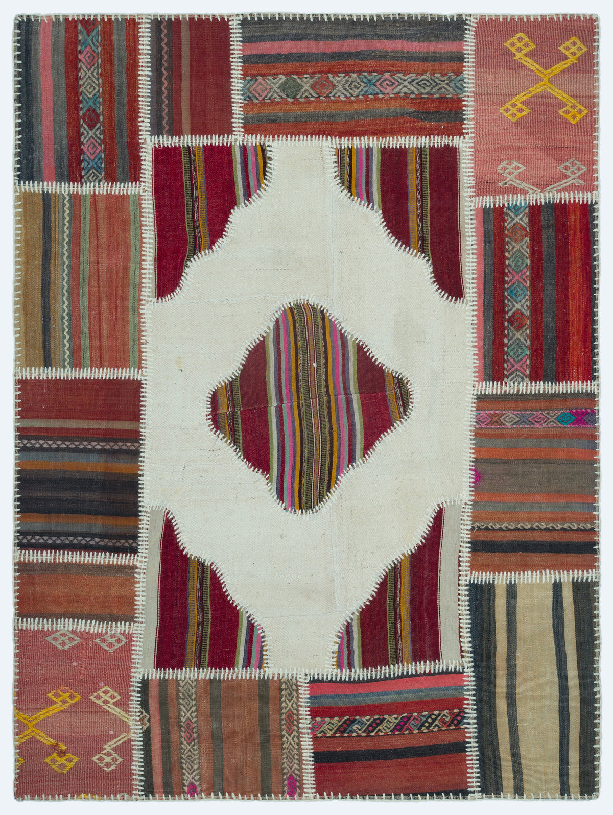 Naturel Over Dyed Kilim Patchwork Unique Rug 4&#39;4&#39;&#39; x 5&#39;10&#39;&#39; ft 133 x 177 cm