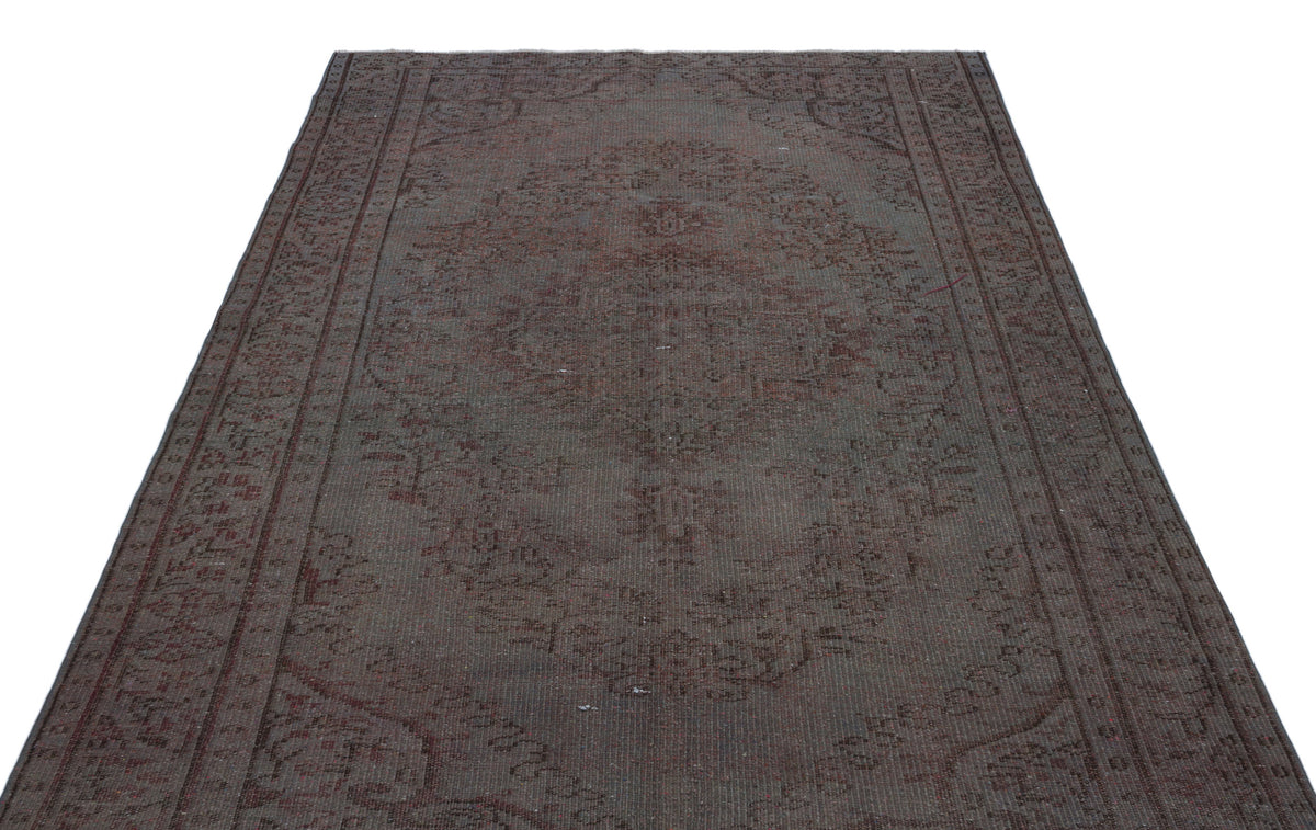 Gray Over Dyed Vintage Rug 5&#39;7&#39;&#39; x 8&#39;8&#39;&#39; ft 170 x 264 cm