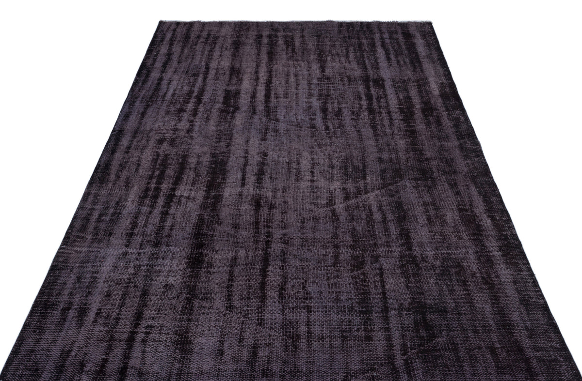 Black Over Dyed Vintage Rug 5&#39;3&#39;&#39; x 8&#39;7&#39;&#39; ft 161 x 261 cm