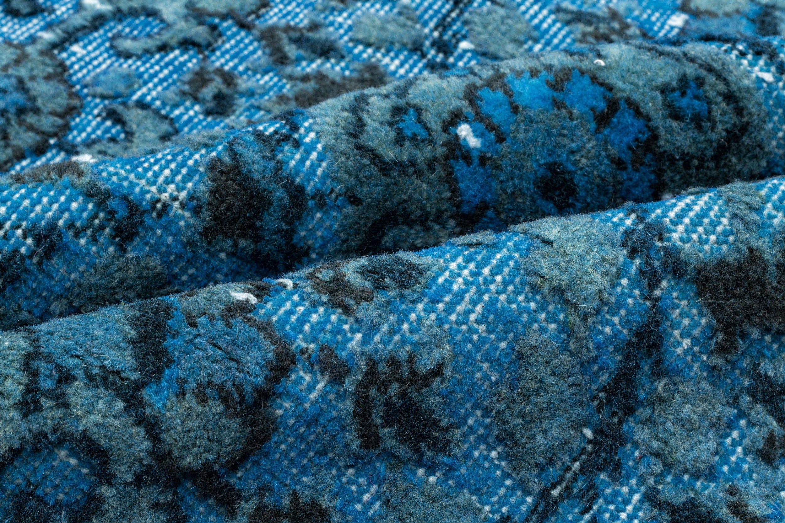 Turquoise  Over Dyed Carved Rug 5'6'' x 9'7'' ft 168 x 292 cm
